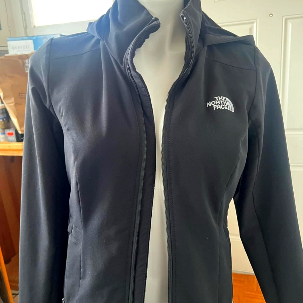 The north face windwall rain jacket